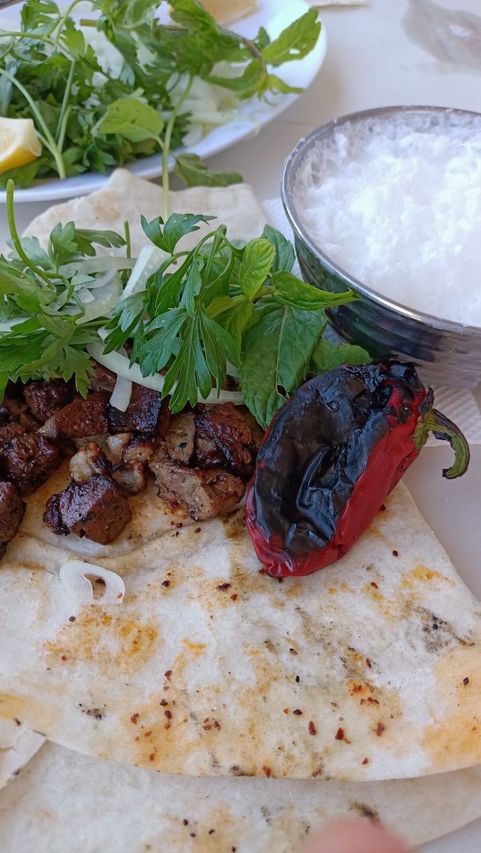 Sabah kahvaltısında ciğer yenir mi?