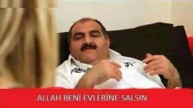 Hangi süper kahraman kel ve kötü gösterilmiştir?