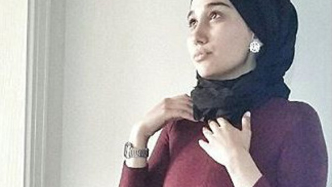 SELAMLAR , Eskiden açık kızlar daha güzel gelirdi bana şimdi kapalı kadınlar neden bana daha güzel ve çekici geliyor?