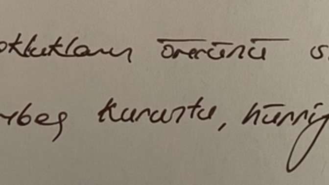 Yazı yazarken özenerek mi yazıyorsunuz elinize geldiği gibi mi?