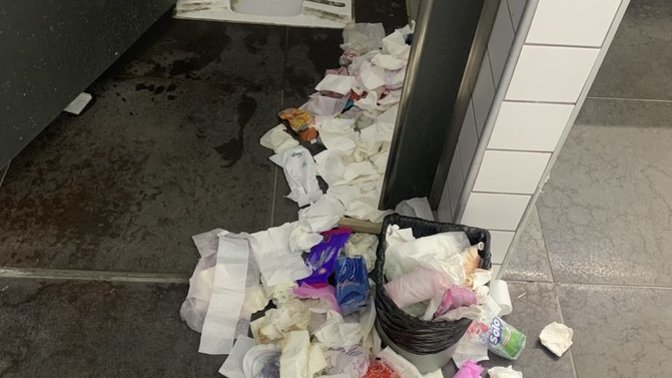 Kızlar neden bu kadar pis?