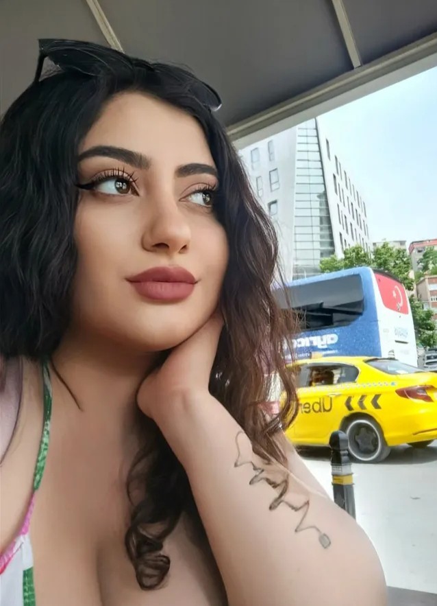 Güzelim ama kiloluyum kilolu kızları neden sevmiyorlar?