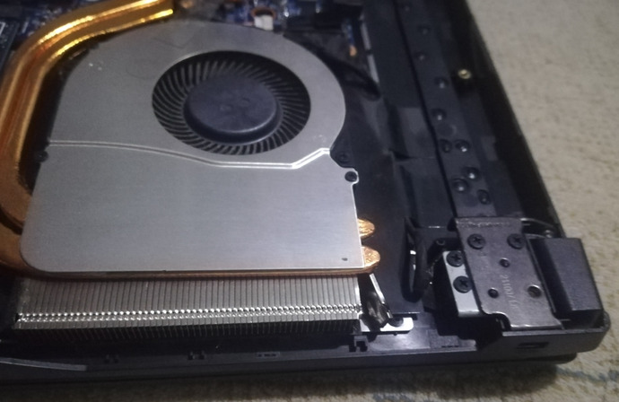 Monster Abra A5 V16.7 - Heatsink Fan Çıkışı Oturmuyor (FPS Drop Sorunu)?