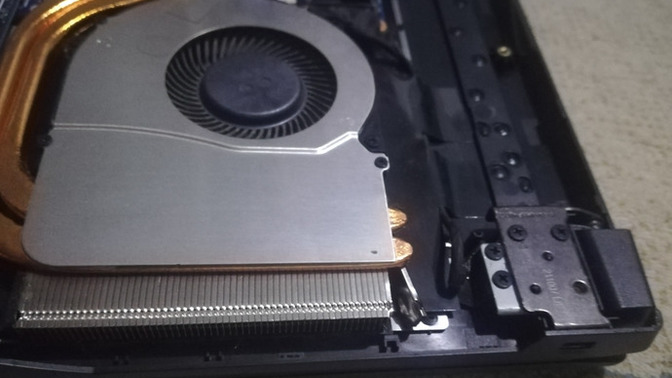 Monster Abra A5 V16.7 - Heatsink Fan Çıkışı Oturmuyor (FPS Drop Sorunu)?
