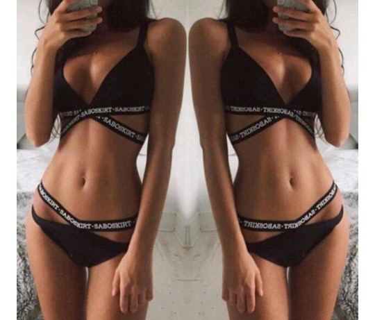 Doğru bikiniyi seçmek mi daha zor yoksa doğru adamı seçmek mi?