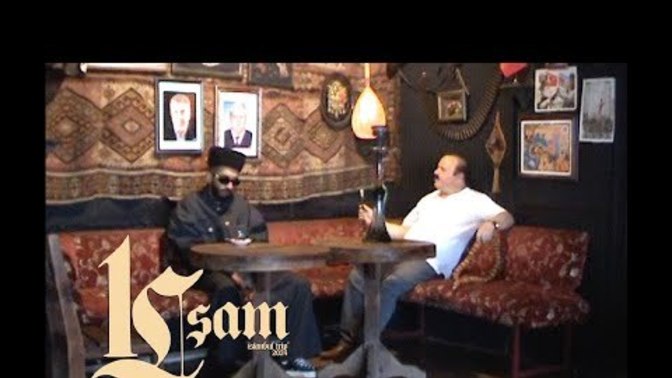 Şu an hangi şarkı eşlik ediyor gecenize?