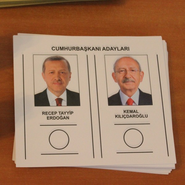 Yarın Seçim olsa yine Recep Bey Seçilir gibi gözüküyor sizin düşünceniz nedir?