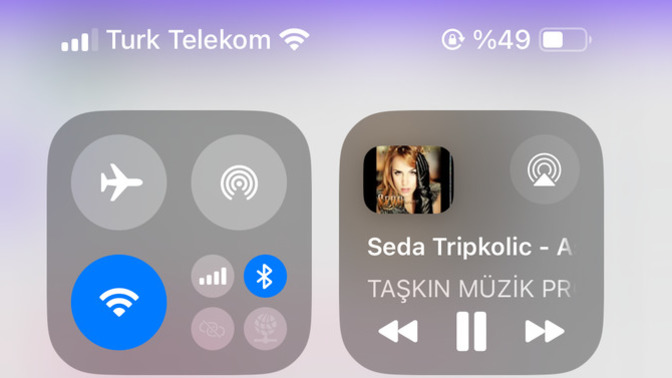 Sizi ergenliğinize götüren şarkılar neler😂?