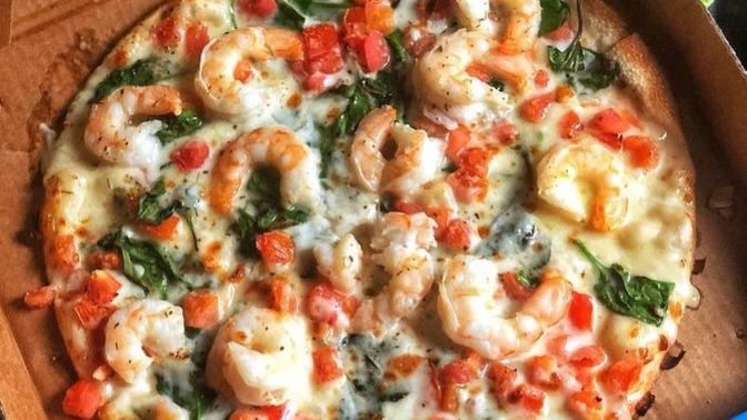 Deniz mahsullü pizza olur mu, Asla yemem diyenler burada mı?