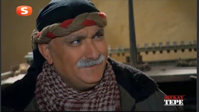 Türk dizi tarihinin en Komik komedi karakteri kim size göre 😅?