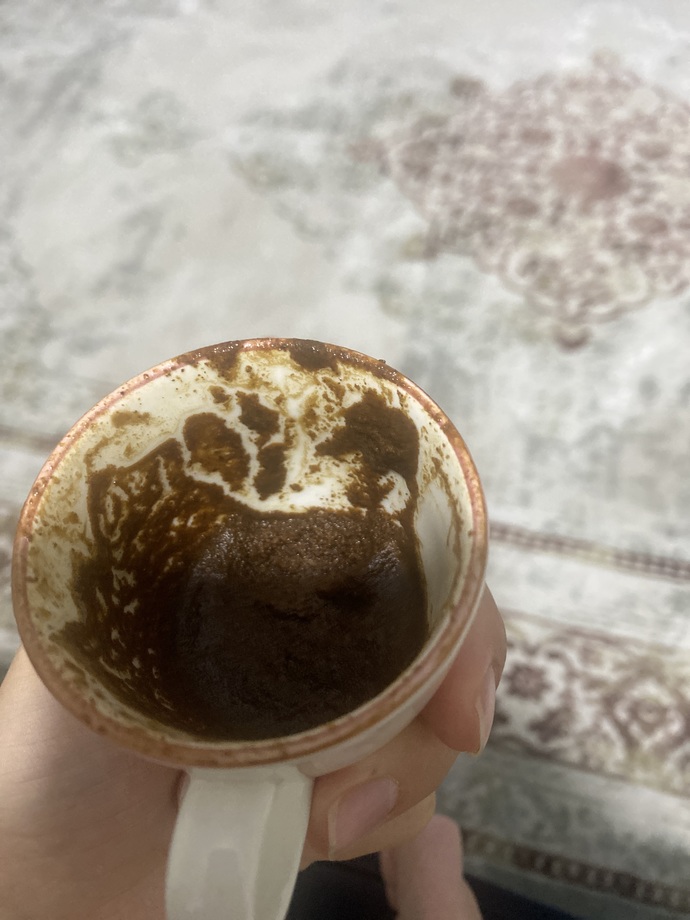 Falıma bakın heleeee?