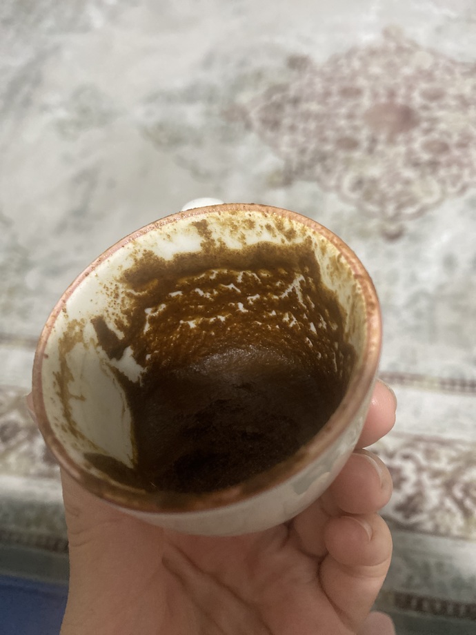 Falıma bakın heleeee?