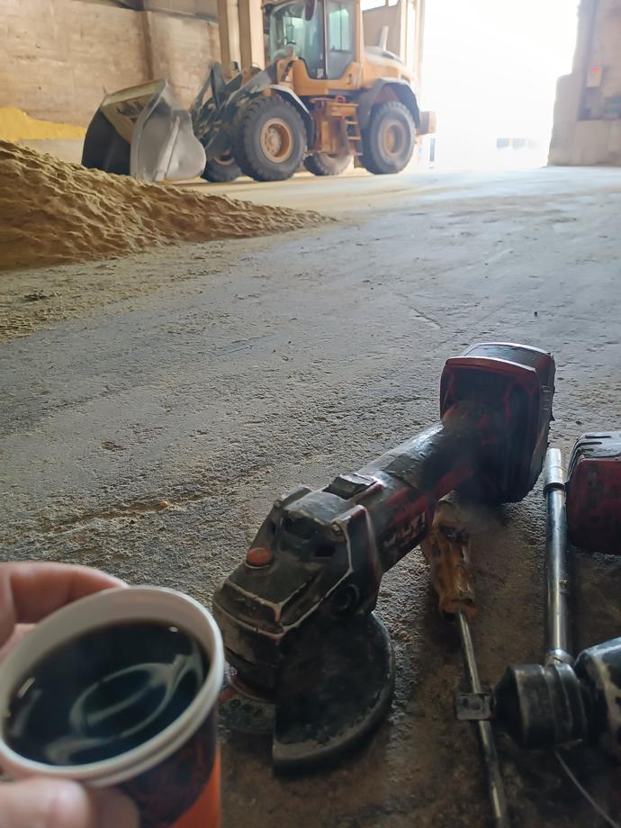 Kahve molası: Günde kaç kahve molanız var? İçtiniz mi bugün ☕🍫?