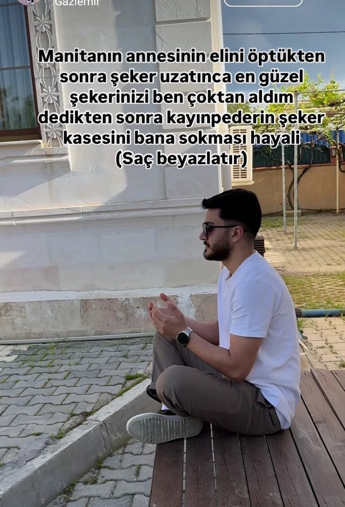 Kahverengi gözlüler güzelliğini kahve/ler deki şeker miktarına borçlu olsaydı çay rengi gözlüler kaç şekere borçlu olurdu☕🤎✨?