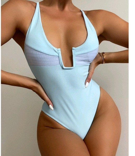 Pastel renkli mayo bikiniler havalı mı?