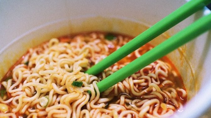 Ülkedeki tek noodle sever ben miyim?