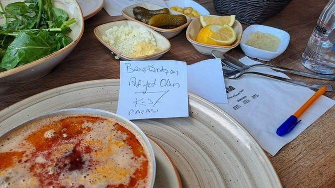 Arada yemek alışkanlığı ile ilgili tercihler yaparmisiniz?