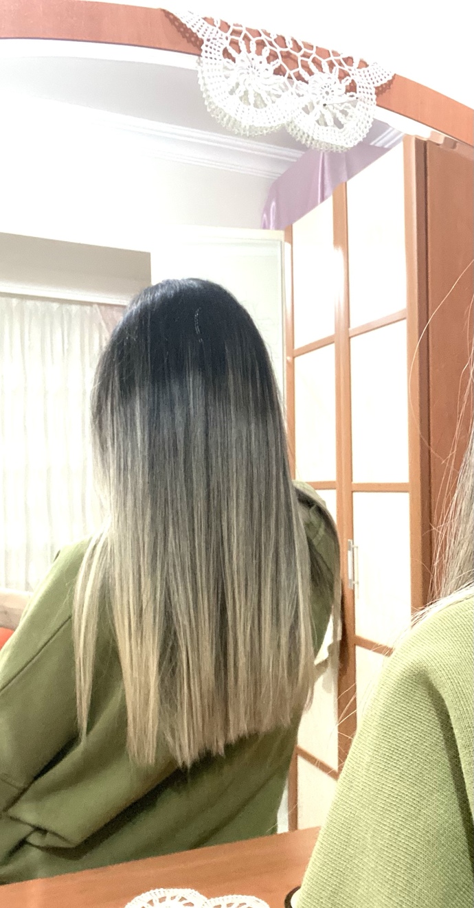 Saçlarım şu an 1. fotodaki. ama ben 2. fotodaki gibi yaptırmak istiyorum rengini. ve birazda kestireyim diyorum sizce nası olur?