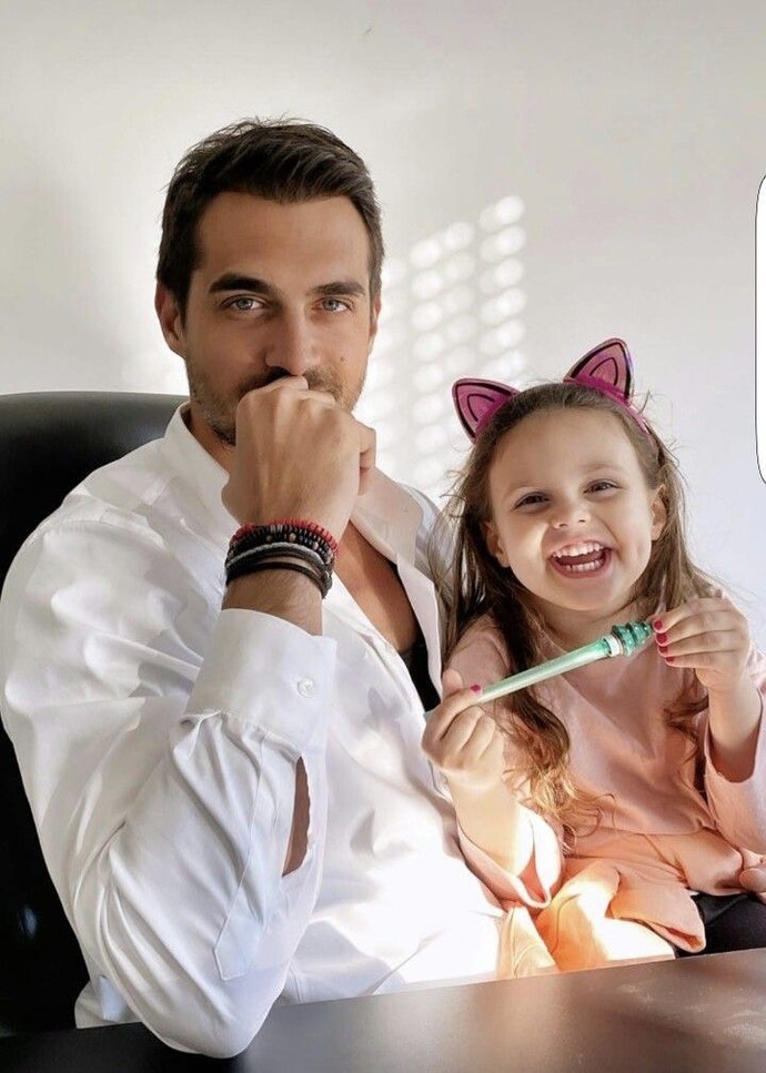 Kız çocukları babaya neden çok düşkündür?