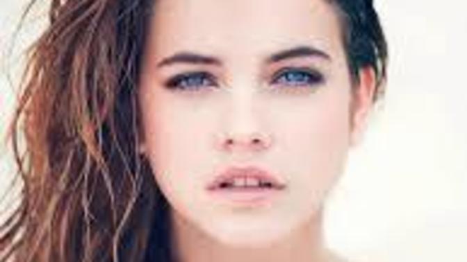 Barbara Palvin sadece bana mı güzel gelmiyor?