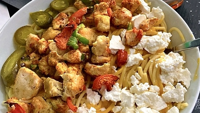 Makarna yeryüzüne gelmiş en güzel 2-3 şeyden biri değil mi 🤔🍝?