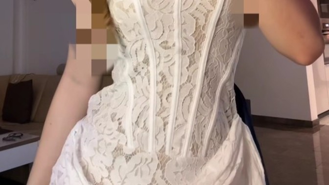 Doğum günümde bu elbiseyi giysem nasıl olur?