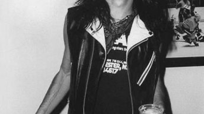 Tommy lee'yi sever misiniz?