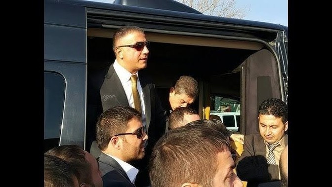 İstanbul Maltepe Marmaray da çocuklarının yanında darp edilen adama?
