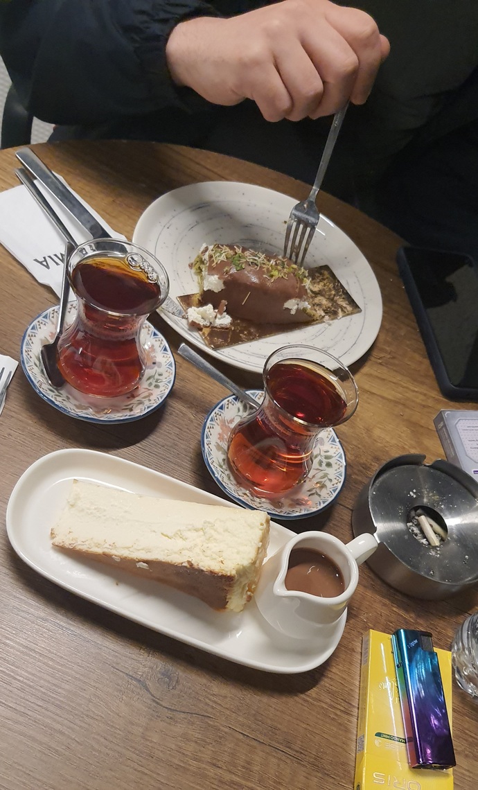 Dubai pastası mı, san sebastian cheesecake mi?