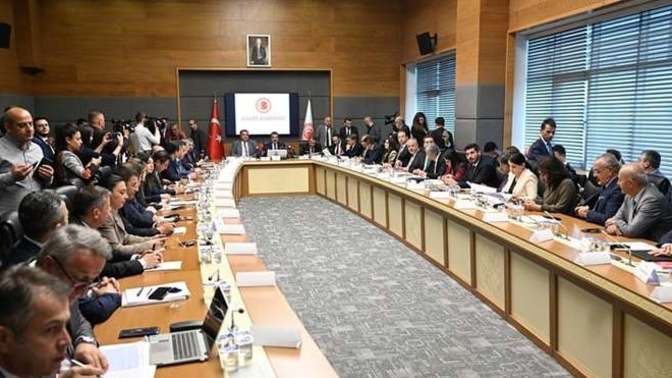 Yargı paketi komisyonda kabul edildi: İnfaz düzenlemeleri dahil değişiklikler neler?