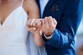 1 aydır tanıdığınız biriyle evlilik kararı alır mısınız?