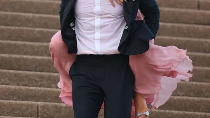 Sosyal Medya fenomeni / influencer olan biriyle aşk yaşar mısınız?