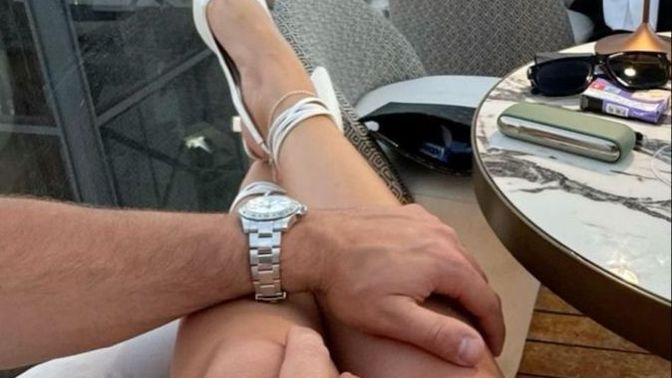 Partnerinizin sürekli yakın temasta bulunması sizi mutlu eder mi, boğar mı?