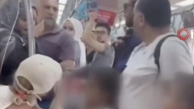 Marmarya da çıkan kavga da hakaret uğrayan genç kız babadan davacı olmuş ne düşünüyorsunuz?