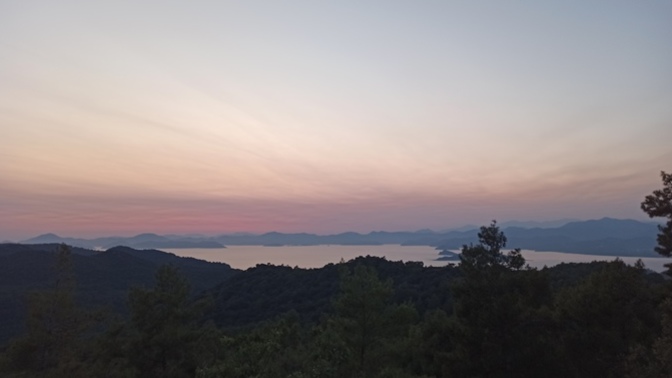 Orman içinde dinlenmeyi sever misin?