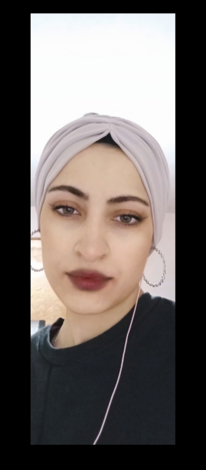 Sizce siz güzel/yakışıklı mısınız?