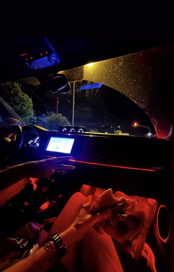 Gece yolculuğu mu gündüz yolculuğumu seversiniz?