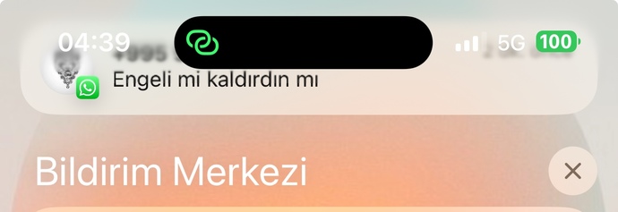 Ayrıldığım sevgilim sürekli yazıp duruyor, yaramı tazeliyor. Ne yapabilirim?