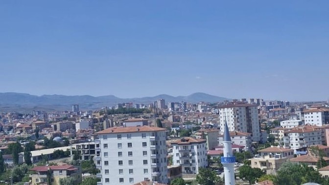 Sakin bir şehir mi kalabalık bir şehir mi tercihiniz?