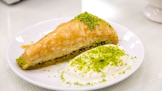 Süper ikili tatlı geliyor! Favori tatlın hangisi?