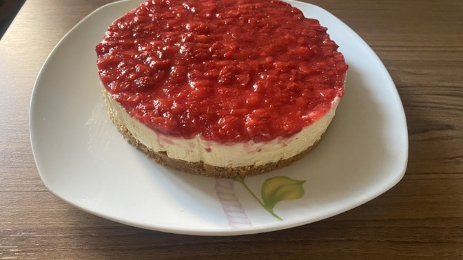 Çilekli cheesecake nasıl olmuş sizce ?