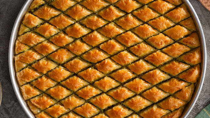 Baklava yapmak kaç saatinizi alıyor?