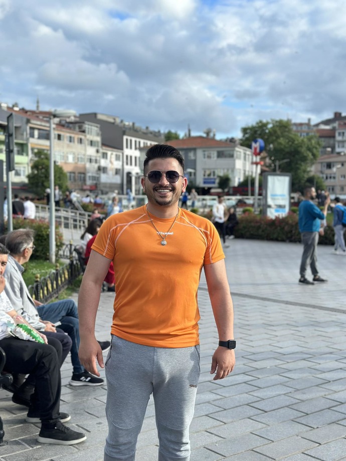Sizce bu kadar ahlaksızlık mi özgürlük mü?
