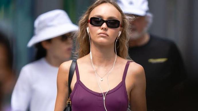 Son dönemde dinlemekten keyif alıyorum dediğiniz şarkı hangisi?