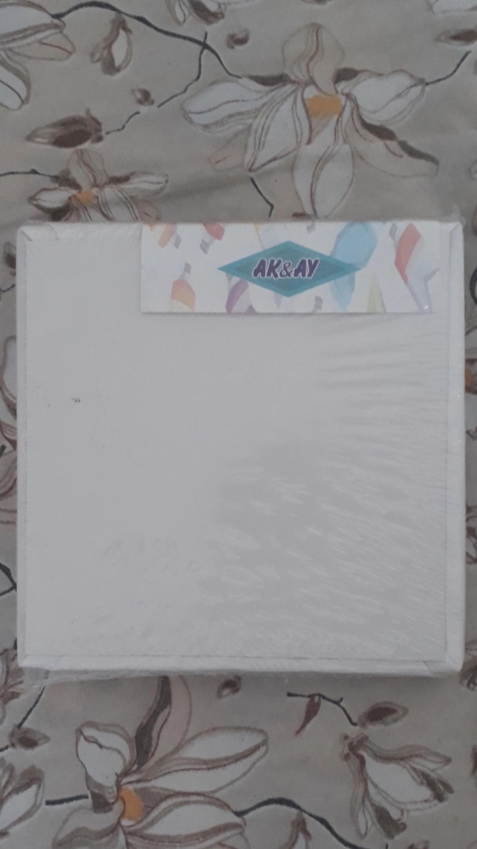 Kızlar aranızda kompozit tuval kulanan var mı kullanışlı mi?