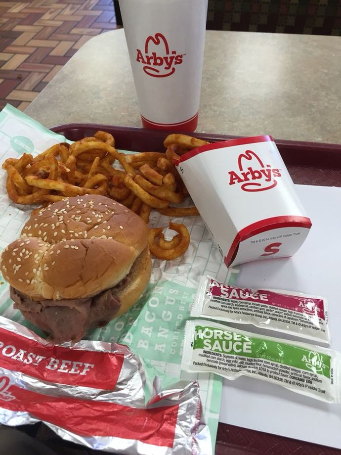 Hamburger alırken en çok hangi markayı severek yiyorsunuz?