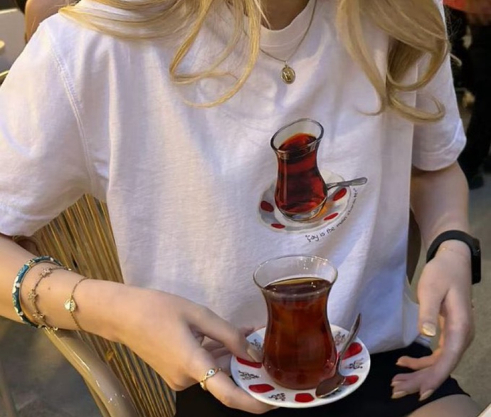 Böyle bir tişört giyer misin?
