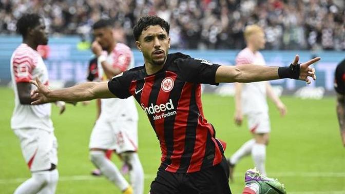 Sizce ucuza alıp pahalıya satmanın kitabını yazmış futbol takımı hangisidir?