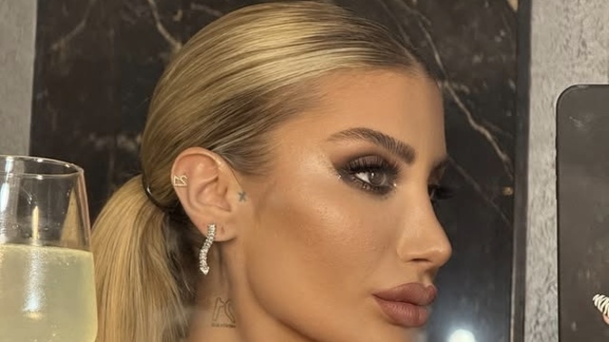 Allah affetsin ama İrem Derici niye bu kadar çirkin?