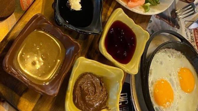 Bu sabah kiminle kahvaltı etmek isterdiniz?